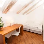 Appartement Kozna Loft