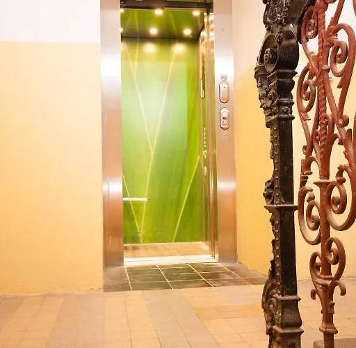 Kozna Loft *