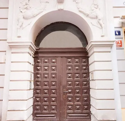 Kozna Loft Apartamento *